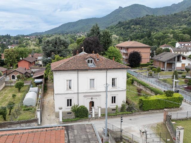Villa Storica in vendita a Cumiana