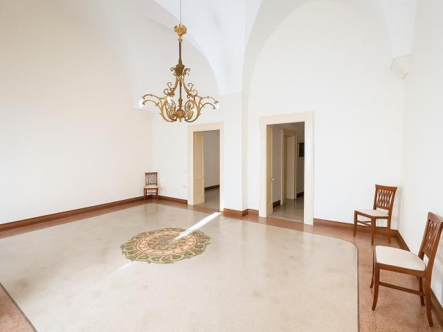 Villa storica indipendente con giardino e potenziale unico –. 693m² Calimera