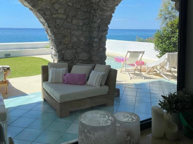 Villa Stupenda in Prima Linea a Sangineto 130m² Sangineto lido