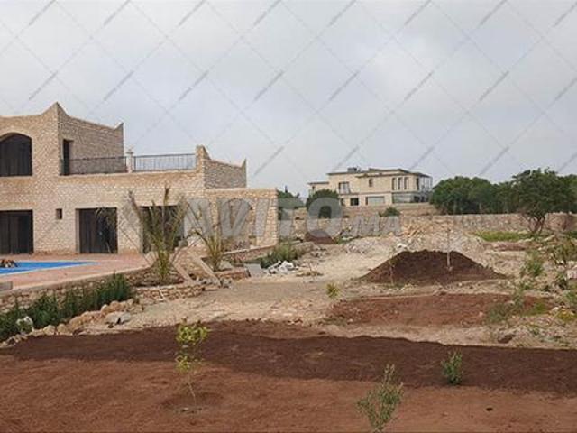 Villa sur 7 000 m² à 14 km d'essaouira sans avna