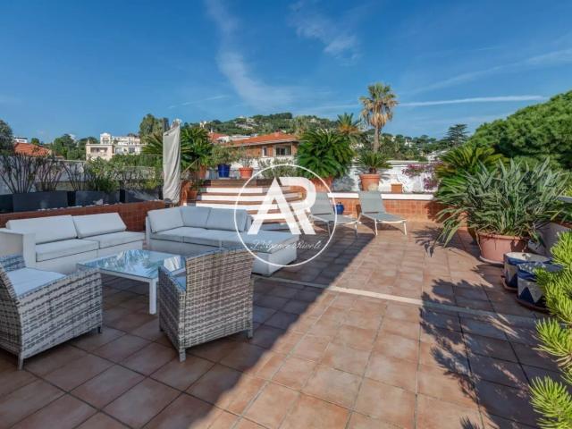 VILLA SUR LE TOIT