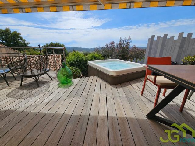 Villa sur les hauteurs du Lavandou