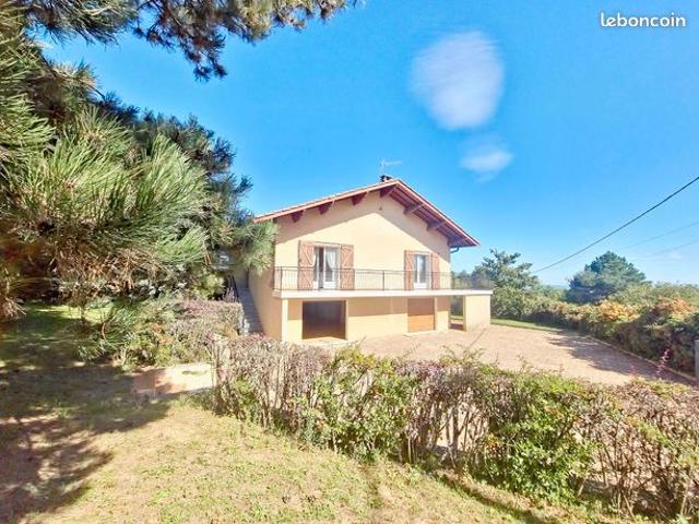 Villa sur sous sol complet