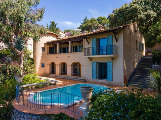 Villa sur Saint Clair Vue exceptionelle 168m² Sète