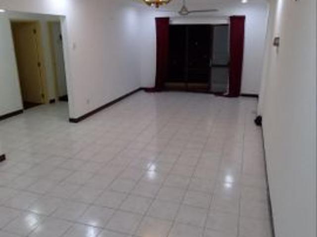 Villamas Condominium