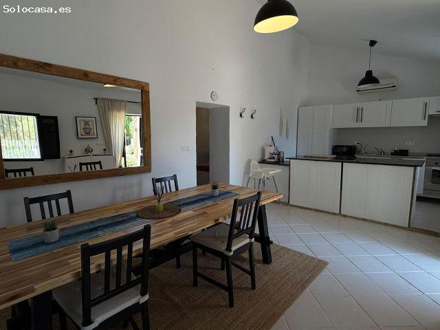 Villanueva de la Concepcion  ESPECTACULAR FINCA CON 3 CASAS INDEPEN. Y 1 ESTUDIO