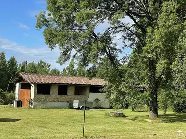 Villandraut 33730 Achat / Vente maison 2 pièces t2