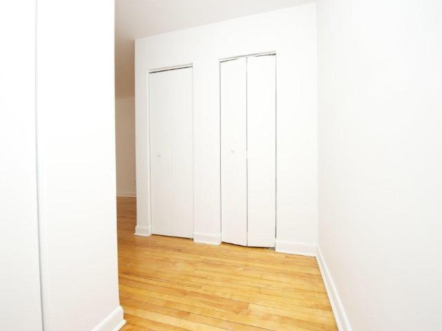 Village Millcraft Apartments Model B [object Promise] for Rent
