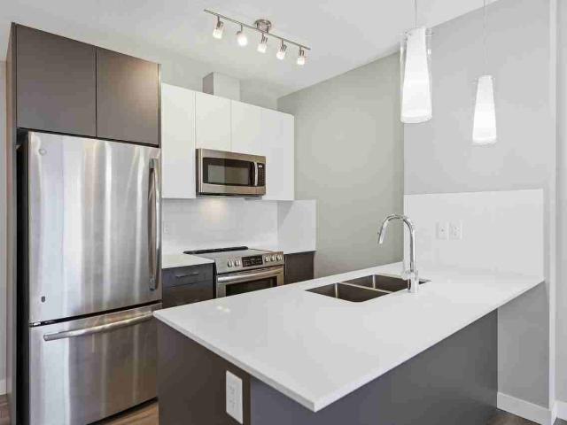 Village on 105th 1 Bedroom Apartment for Rent at 11303 105 Ave Nw, Edmonton, AB T5H 3Y3 Queen Mary Park