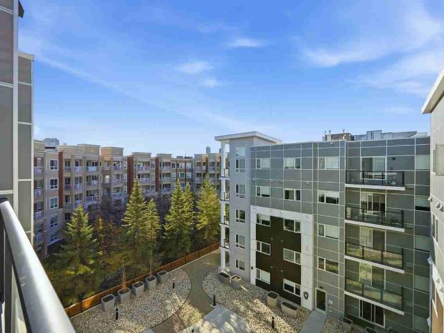 Village on 105th 2 Bedroom Apartment for Rent at 11303 105 Ave Nw, Edmonton, AB T5H 3Y3 Queen Mary Park
