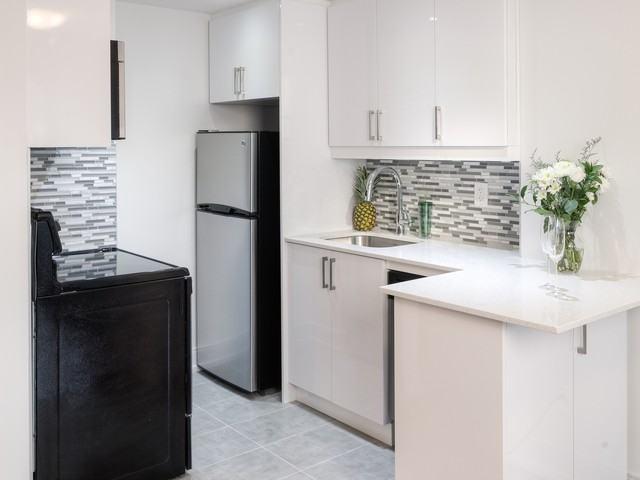 Village Green Studio Apartment for Rent at 50 Alexander St, Toronto, ON M4Y 1B6 The Village