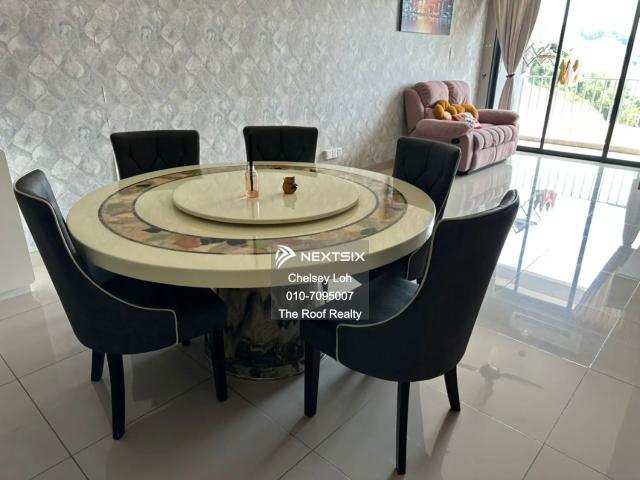Village Grove 2 Bedrooms Unit
