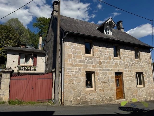 Village House A wonderful opportunity to purchase this reno. 160m² Treignac