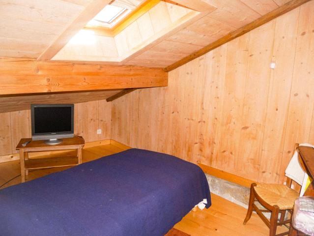 Village house with 7 rooms on sale in Sembrancher 155 m² | dreamo. Ch