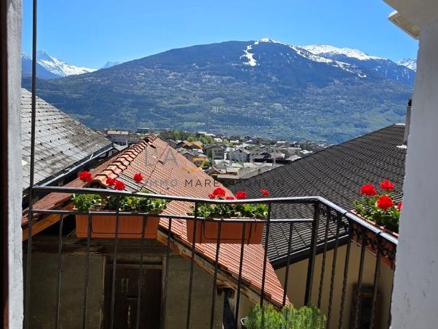 Village house with 8.5 rooms on sale in Saint Germain Centre 165 m² | dreamo. Ch