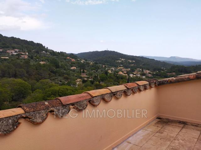 Village, Location appartement 2 pièces 35m²
