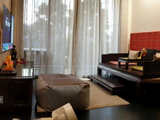Village @ Pasir Panjang D5, Condominium