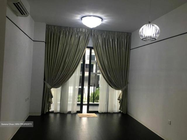 Village @ Pasir Panjang D5, Condominium