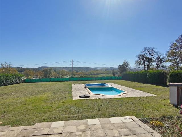 Village proche Limoux Villa de plain pied de 150m2 habitab. 150m² Limoux