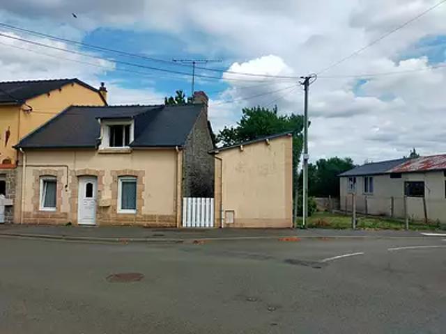 Villaines la Juhel 53700 Achat / Vente maison 4 pièces t4 terrasse