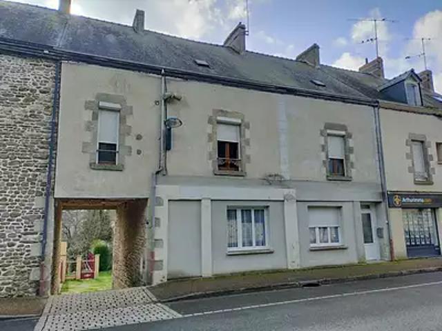 Villaines la Juhel 53700 Achat / Vente maison 8 pièces t8