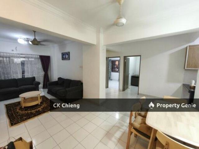 Villaria Condo Rent, 3 Rooms Partly Furnished, Bandar Sunway PJCC