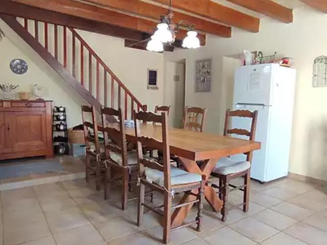 Villars en Pons 17260 Achat / Vente maison 7 pièces t7 terrasse parking