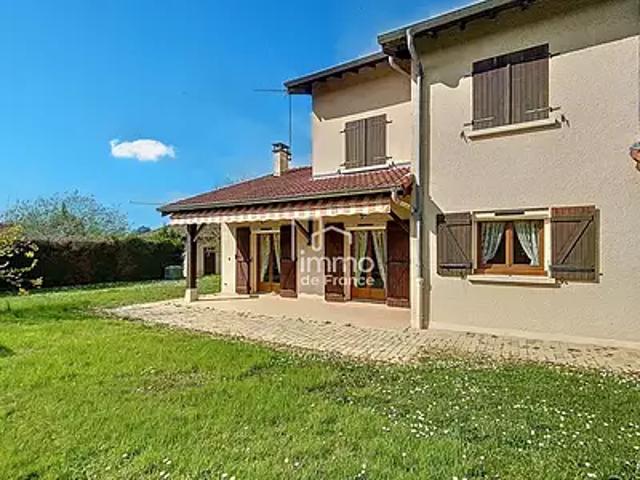 Villars les Dombes 01330 Achat / Vente maison 6 pièces t6 au dernier étage terrasse