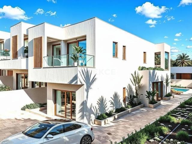 Villas con Piscina cerca del Golf y Playas en Villamartín Orihuela