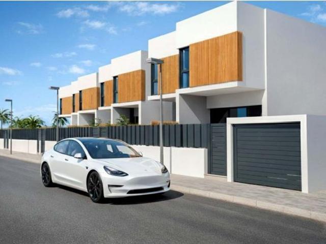 Villas adosadas de nueva construcción frente al mar en Moncofa con vistas al mar