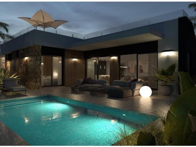 Villas de 3 dormitorios y 2 baños con solarium y piscina, zona Lo Marabu C. Quesada