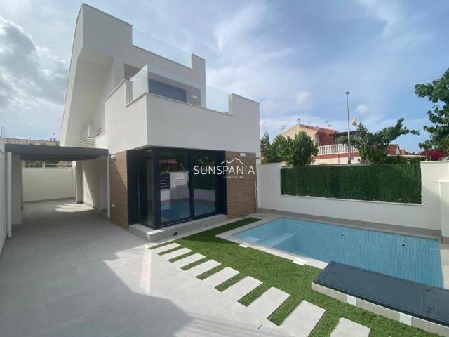 Villas de Obra Nueva con Piscina Privada en Los Alcázares, C. 101m² Los Alcázares
