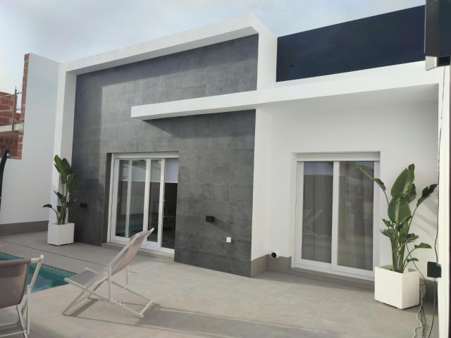 Villas De Obra Nueva En Balsicas, Murcia El residencial de n. 96m² Torre Silva