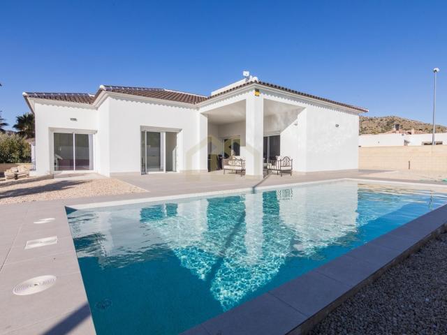 VILLAS DE OBRA NUEVA EN PINOSO