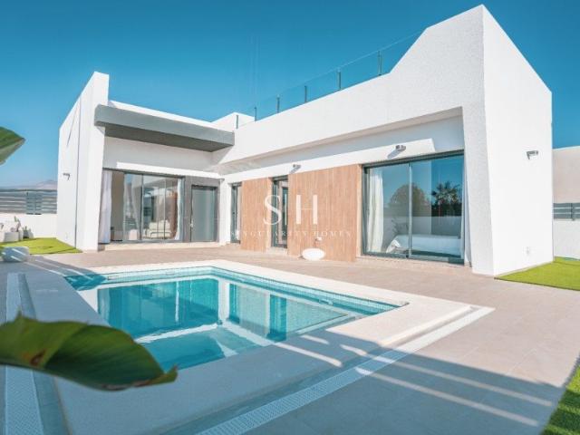 Villas De Obra Nueva En San Miguel De Salinas Villas de obra. 107m² San Miguel de Salinas