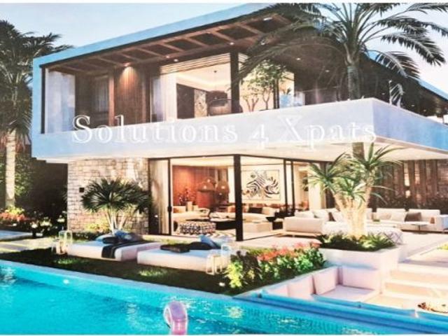 Villas de lujo de 4 y 5 dormitorios con jardín y piscina privada con preciosas