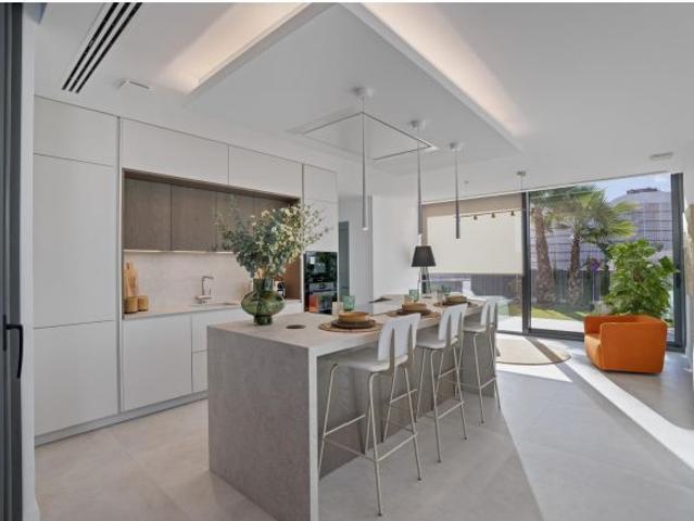 Villas de lujo de nueva construcción en Rincón de Loix, Benidorm, con piscina privada