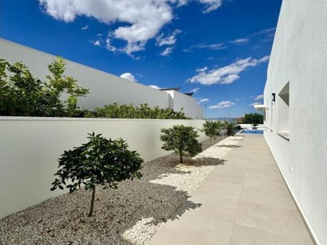 Villas de nueva construcción en Benijófar