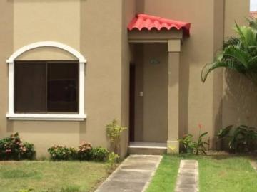 Villas de Venta km14 de la avenida Febres Cordero