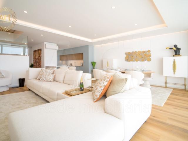 Villas Mar Moradia T3 em condomínio com piscina e vista mar FRAÇÃO I