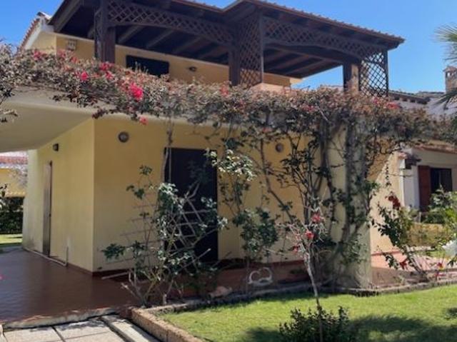 Villasimius Campulongu villa pressi spiaggia