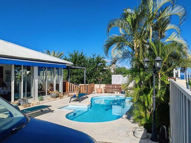 VillaT4 + Bungalow indépendant La Saline Les Bains