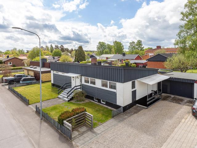 Villavägen 8