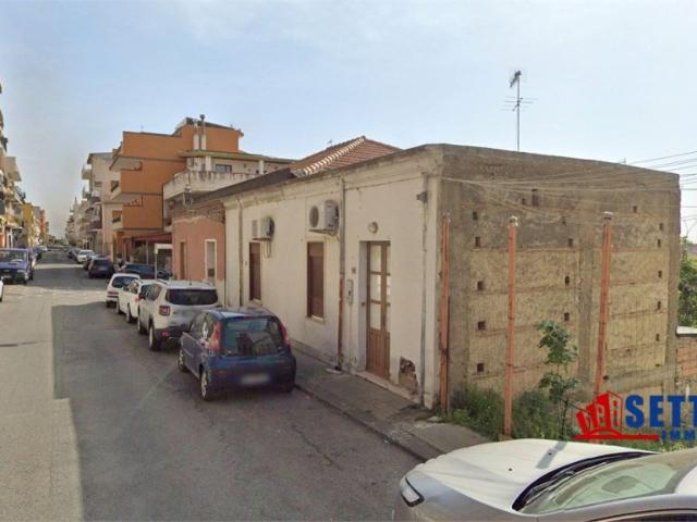 Villa/villetta in vendita a Santa Teresa di Riva