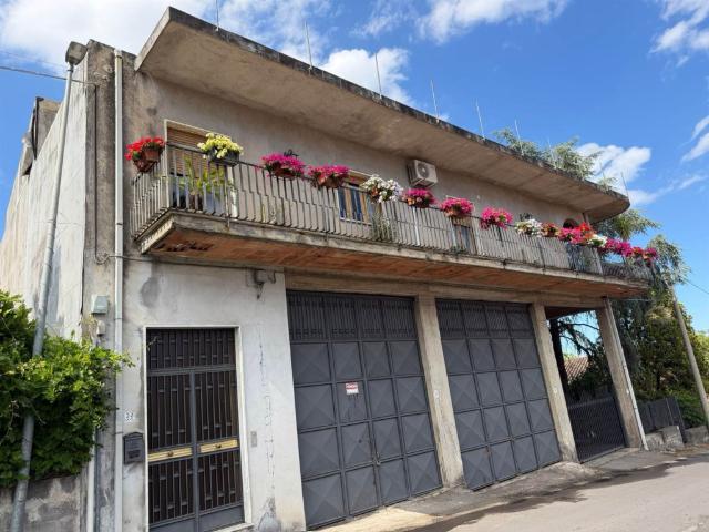 Villa/villetta in vendita a Santa Venerina