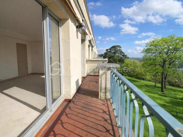 VILLE D'AVRAY– Dernier étage Double séjour modulable en 3? chambre”
