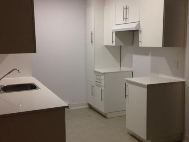 Ville Marie – Centre ville Montréal – Appartement 4 1/2 à louer – Nouvelle construction – Métro Berri
