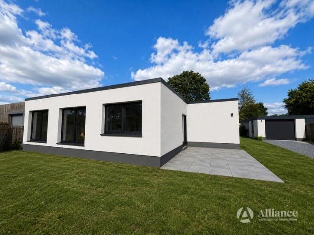 Ville plain pied 3 façades 3 chambres Garage Jardin