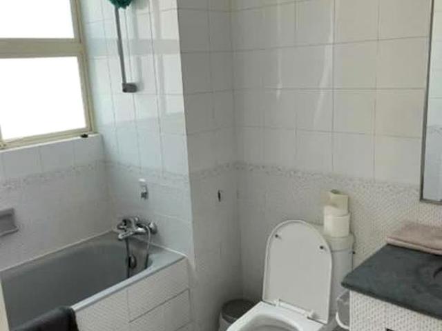 Ville Royale D9, Condominium