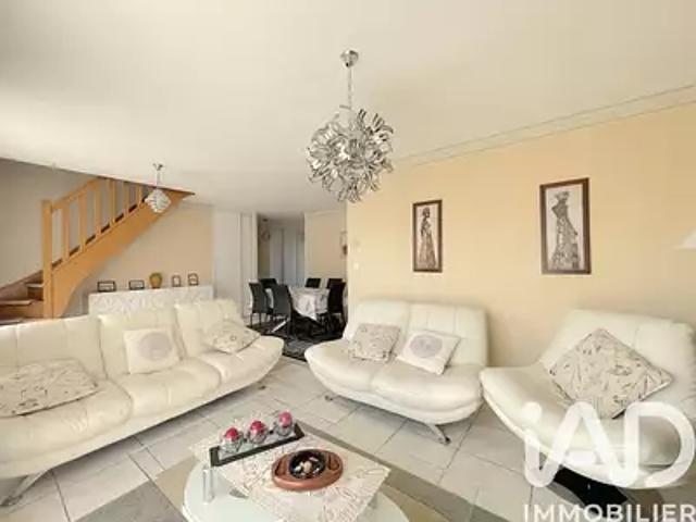 Villemandeur 45700 Achat / Vente maison 7 pièces t7 parking
